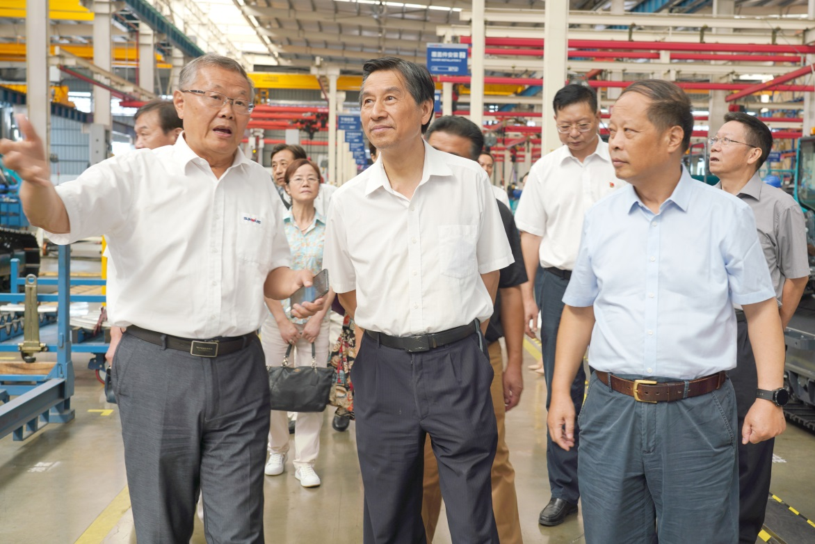 湖南省老科学技术工作者一行到访森林舞会网页版智能