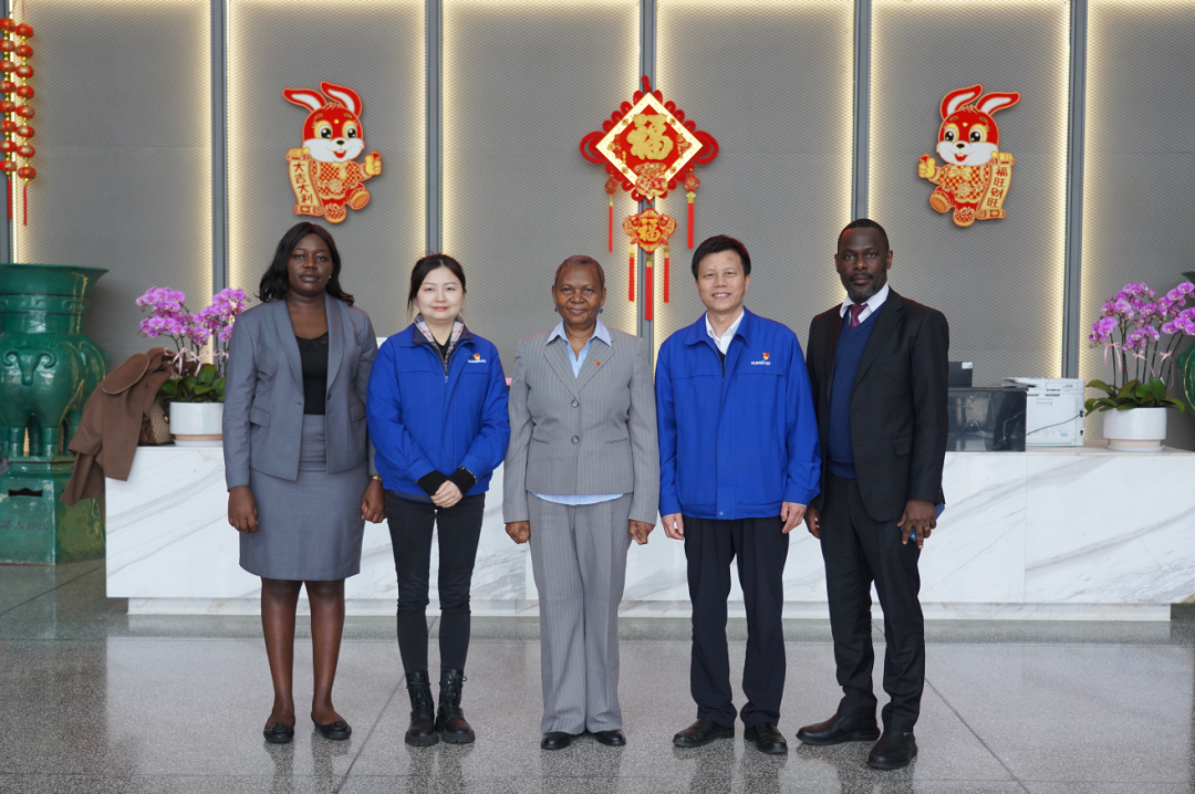 乌干达驻华大使到访森林舞会网页版智能