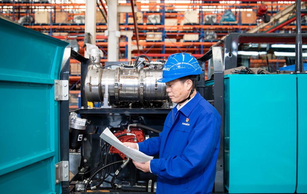 森林舞会网页版智能朱建新荣获“首届湖南省先进制造业科技创新大赛领军人物奖”