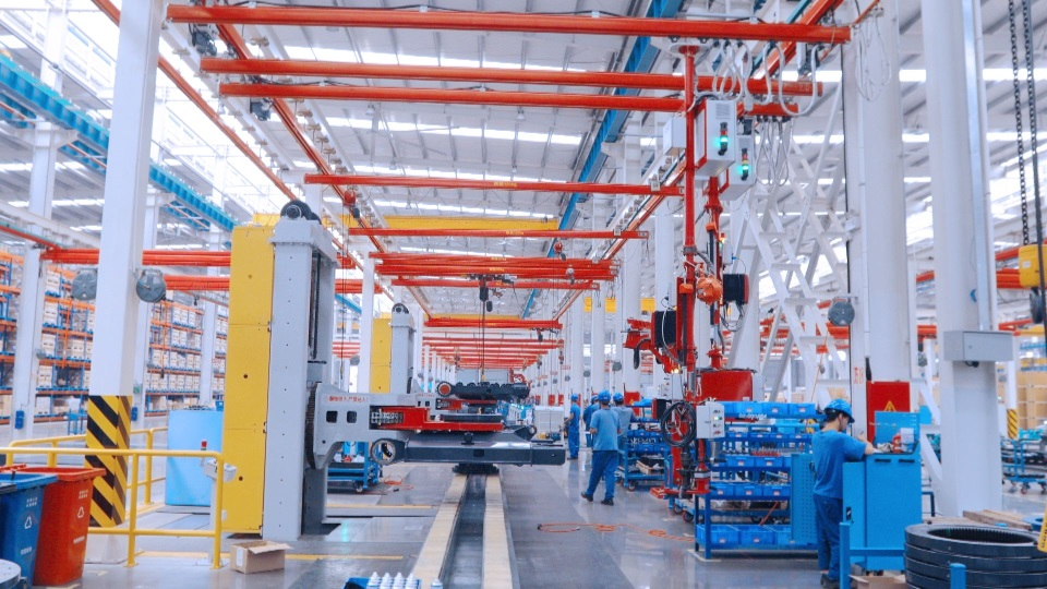 国家四部委共同认定！森林舞会网页版智能上榜智能制造试点示范工厂