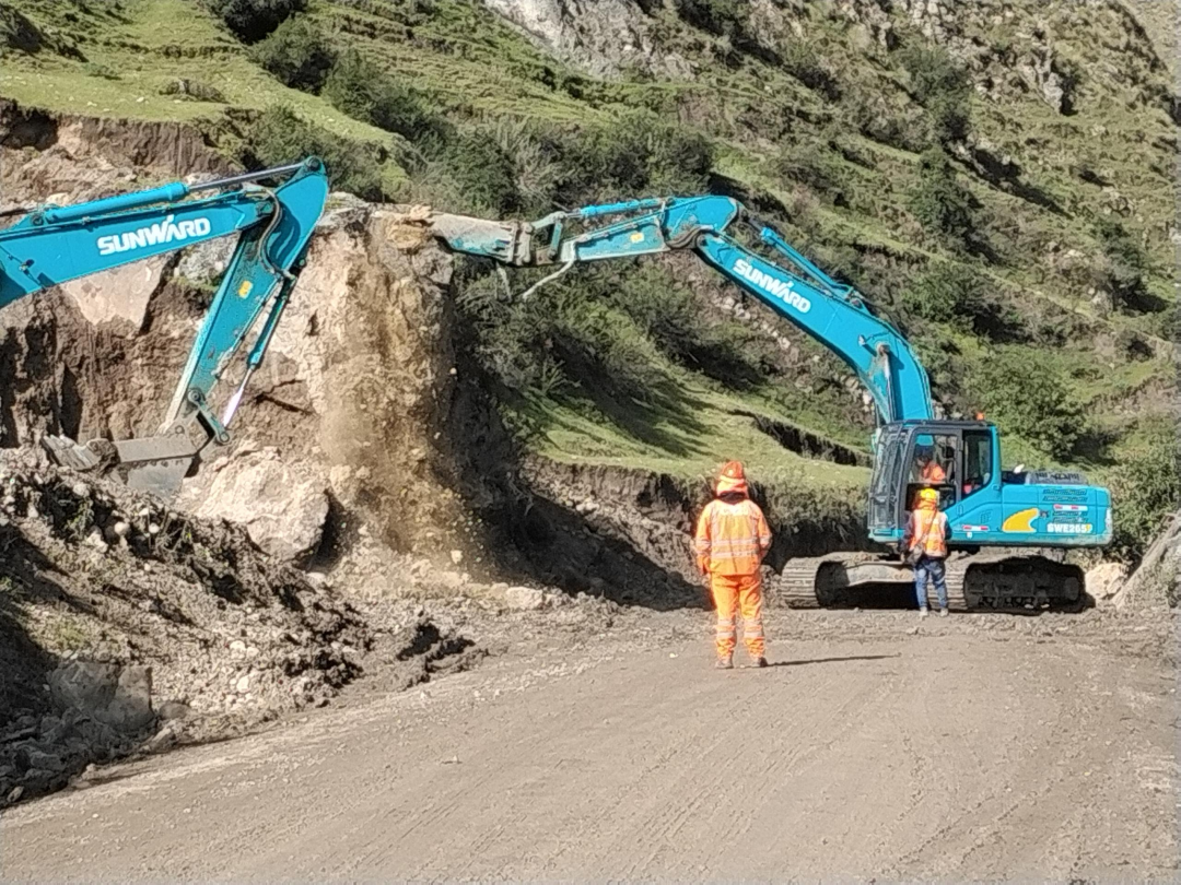 挑战世界第二高山脉！森林舞会网页版智能装备助力秘鲁安第斯国家公路项目建设