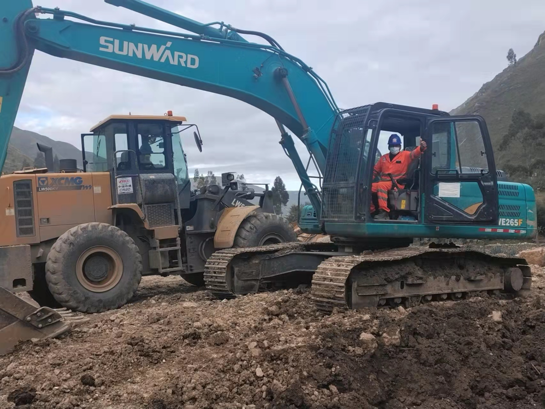 挑战世界第二高山脉！森林舞会网页版智能装备助力秘鲁安第斯国家公路项目建设