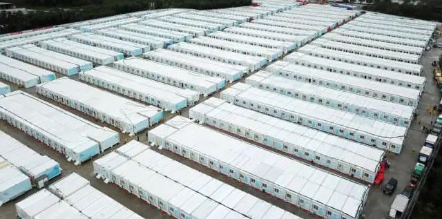 冲锋一线显担当！森林舞会网页版智能挖掘机助力长沙方舱医院建设