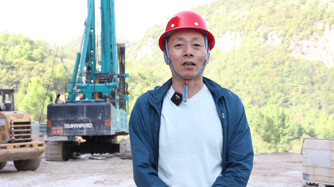 展现施工“奇效”！森林舞会网页版智能旋挖钻机强势助力炉慈高速公路建设