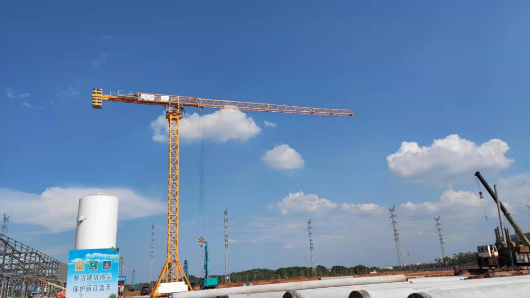 升降耗时缩短25%！森林舞会网页版江麓首款中速变频施工升降机成功下线