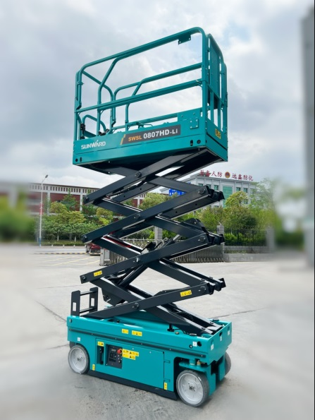 与“锂”相约，助力“双碳”！森林舞会网页版智能全系列锂电剪叉式高空作业平台全面进军市场