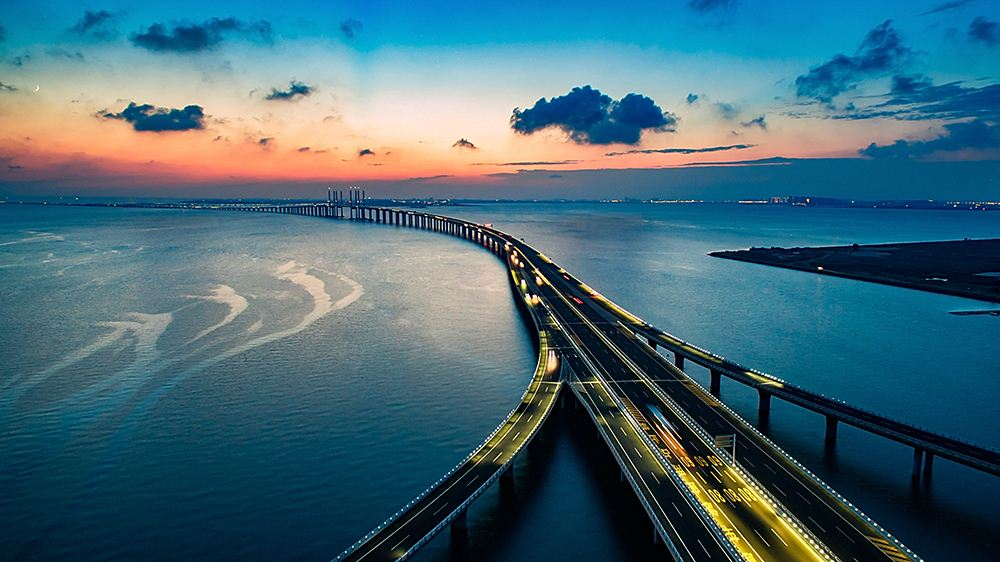 共建“一带一路”！森林舞会网页版智能携手中铁九局助力匈塞铁路建设