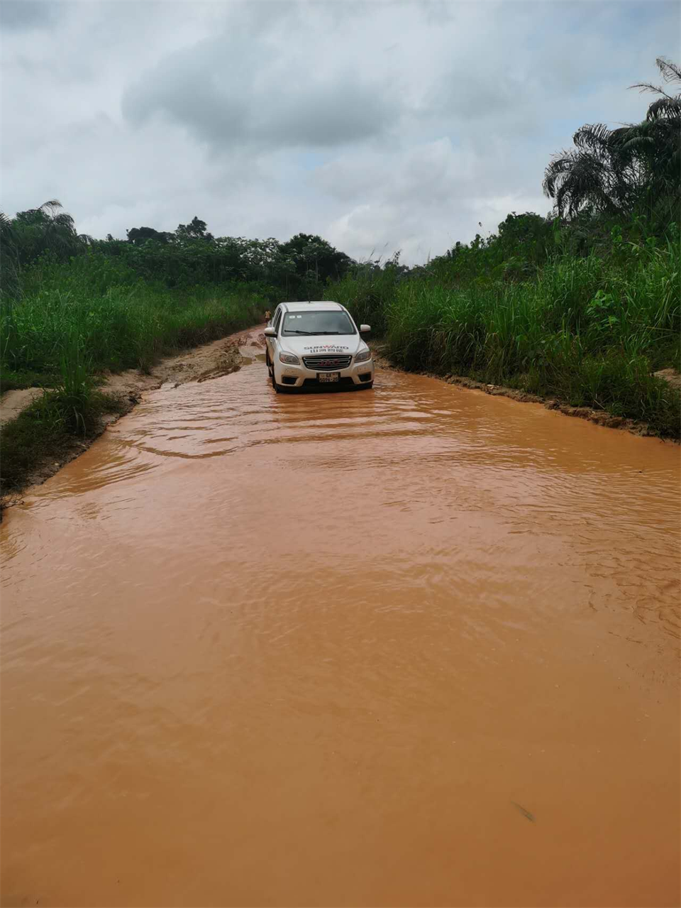 品质森林舞会网页版，用心服务！森林舞会网页版智能服务万里行活动走进非洲加纳