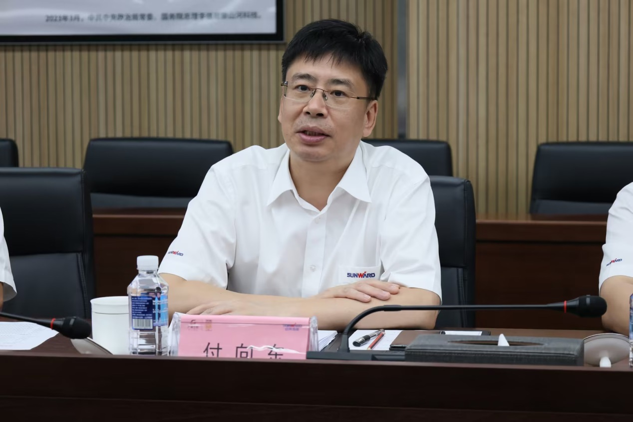 深化交流合作！广州港李明忠副总经理率队莅临森林舞会网页版智能考察交流！