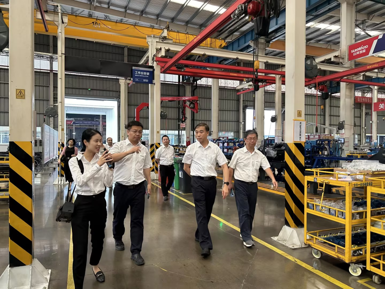 深化交流合作！广州港李明忠副总经理率队莅临森林舞会网页版智能考察交流！