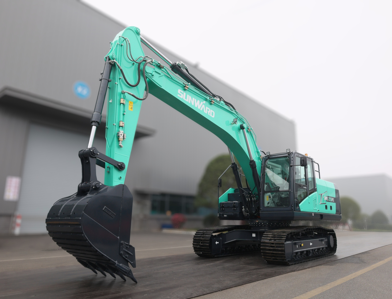 向新而行！森林舞会网页版智能电动挖掘机线上推介会成功举办