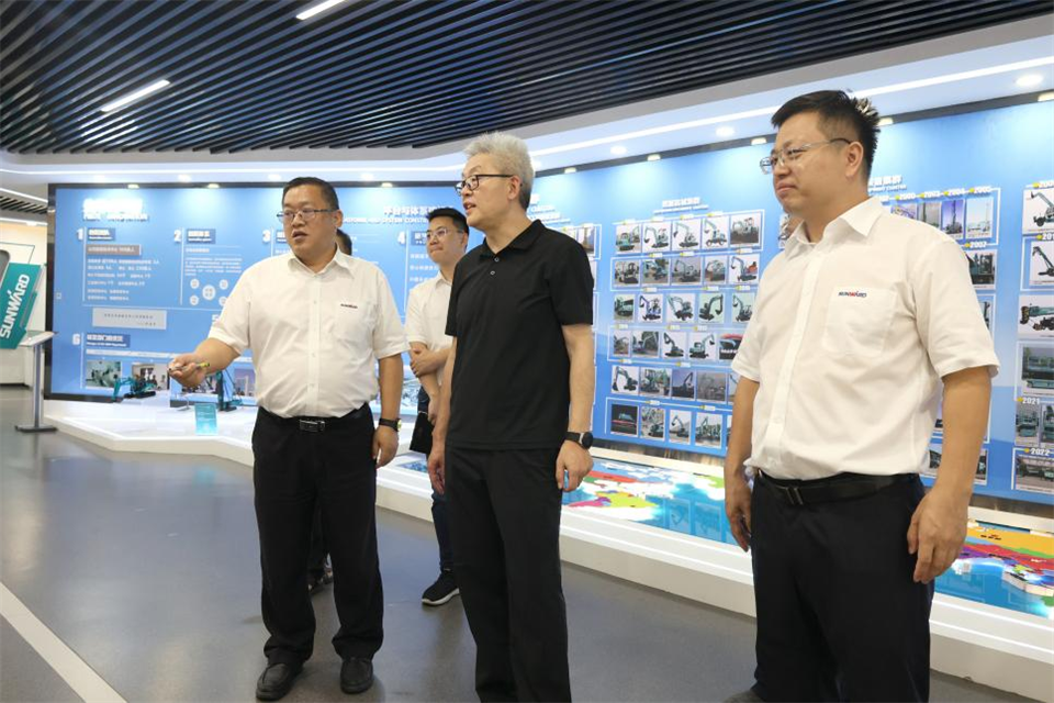 中国五矿工会主席、职工董事张晔到森林舞会网页版智能调研交流