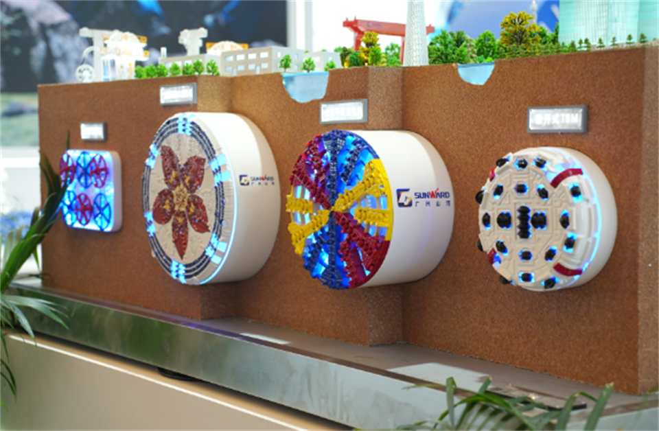 智造空间，价值共生！广州森林舞会网页版精彩亮相2024上海宝马展