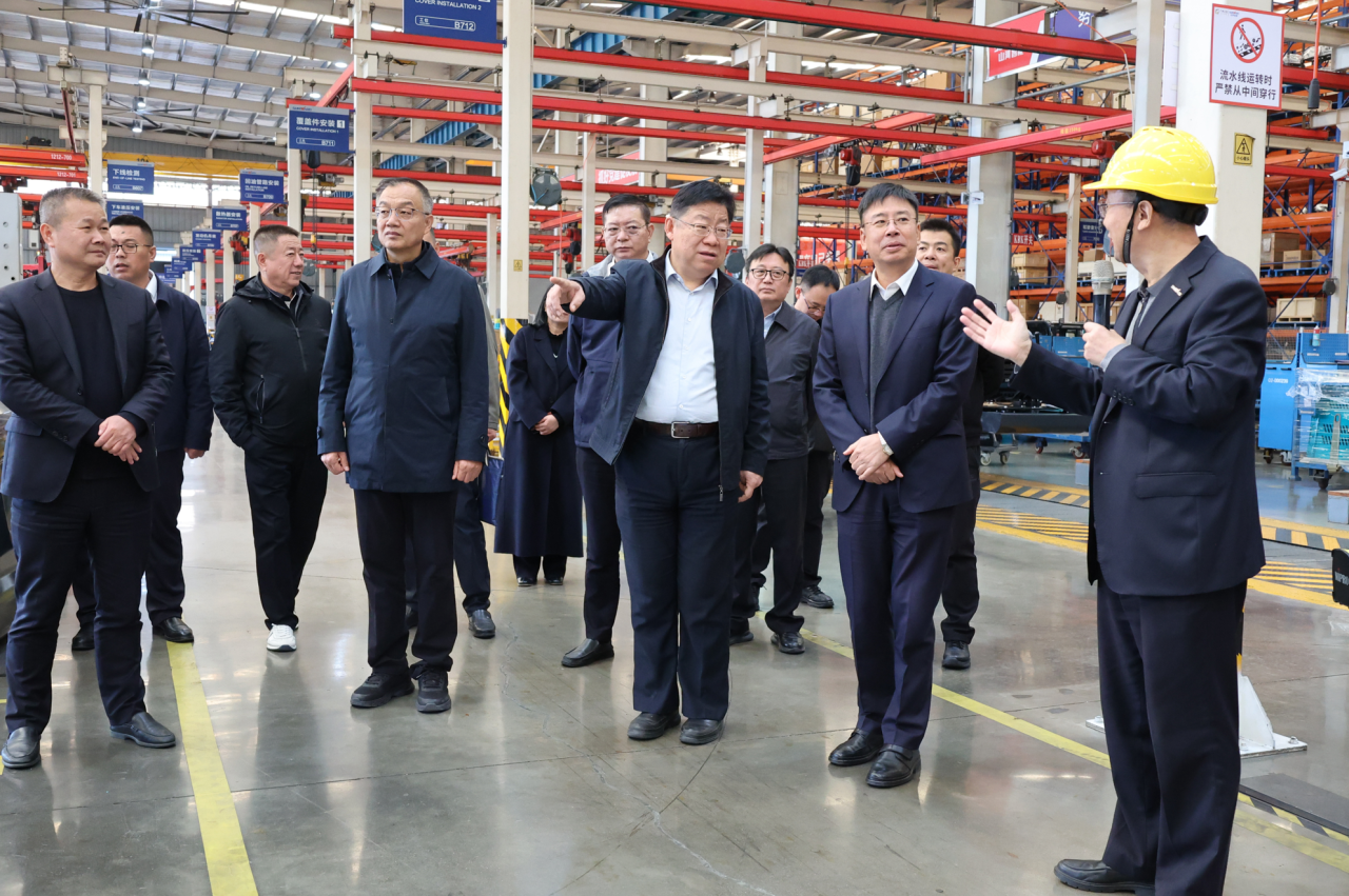 新矿投资集团党委书记、董事长王漠到访森林舞会网页版智能