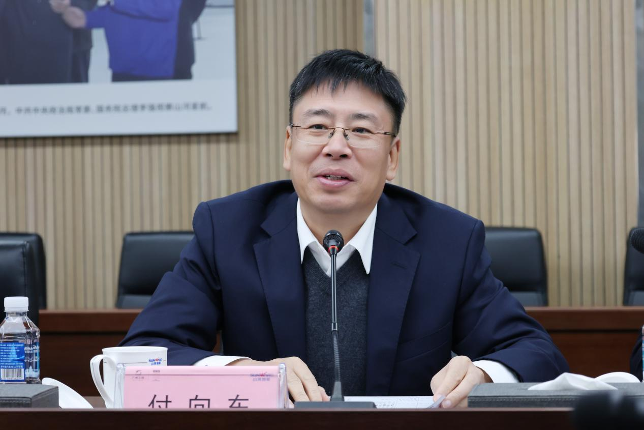 新矿投资集团党委书记、董事长王漠到访森林舞会网页版智能