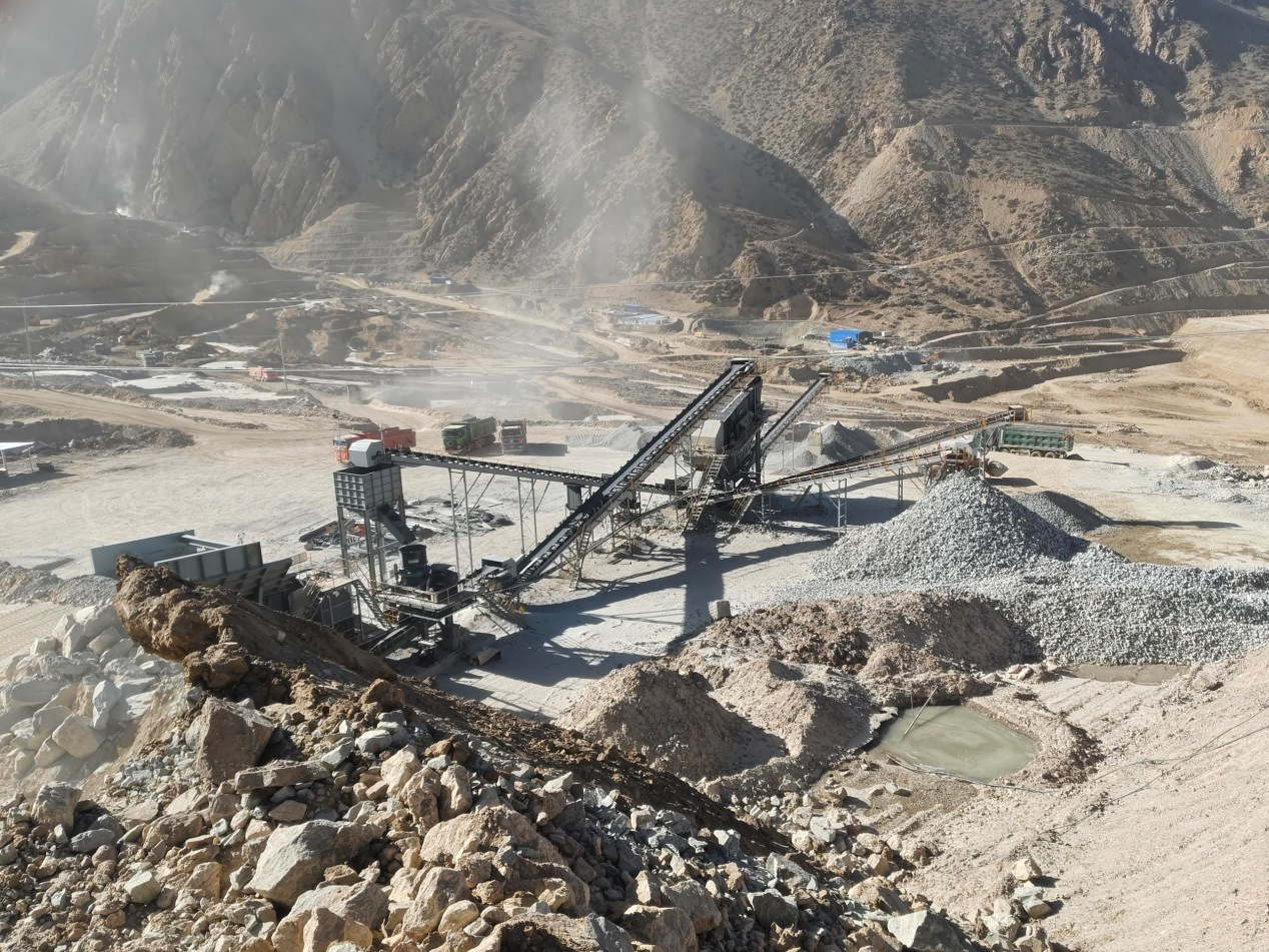 在离天最近的地方，有一群森林舞会网页版“铁军”